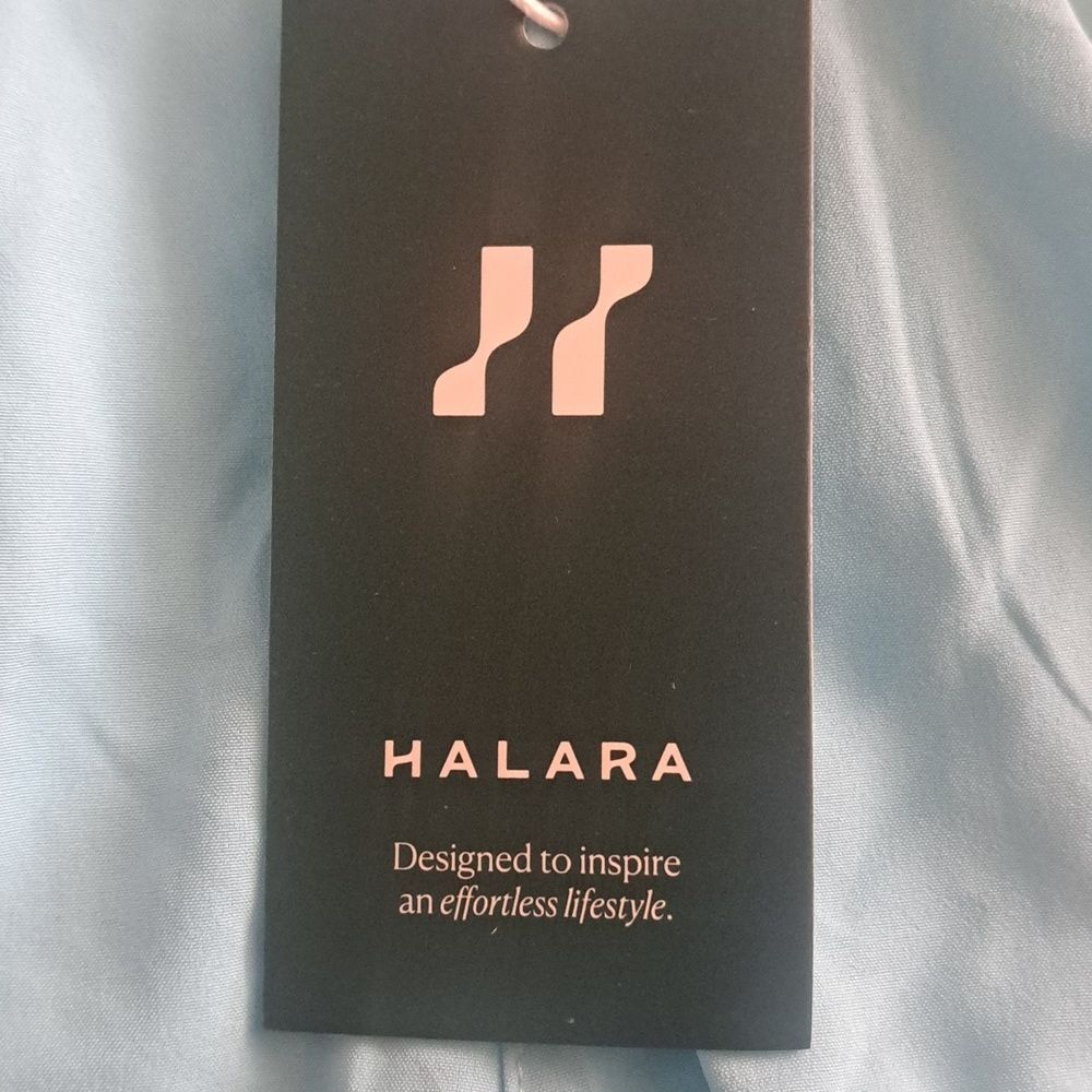 XSMALL HALARA DRAWSTRING POCKET 2 IN 1 SHORTS - Picture 10 of 10